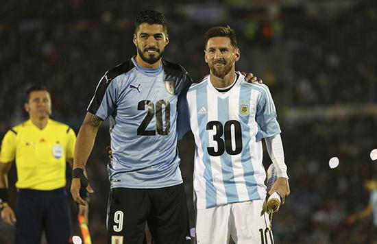 这让她在一 这让她在一