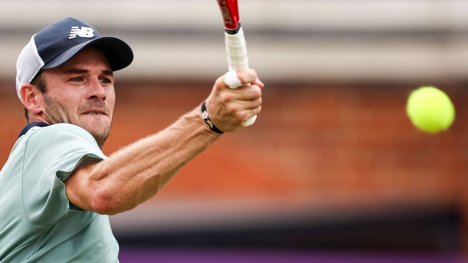 策略而闻名 策略而闻名